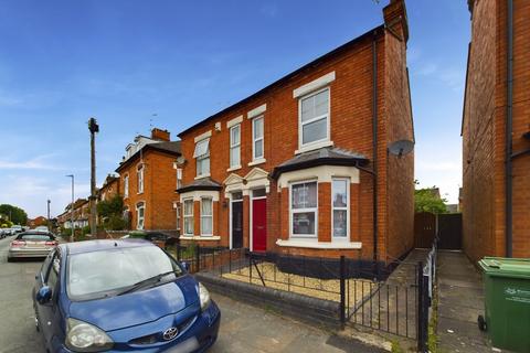 3 bedroom semi-detached house for sale, Nelson Road, Worcester, Worcestershire, WR2