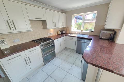 9 Alfred Close, Totton, Southampton, SO40 8TD