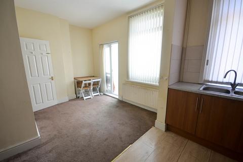 3 bedroom end of terrace house for sale, Charles Street, Boldon Colliery