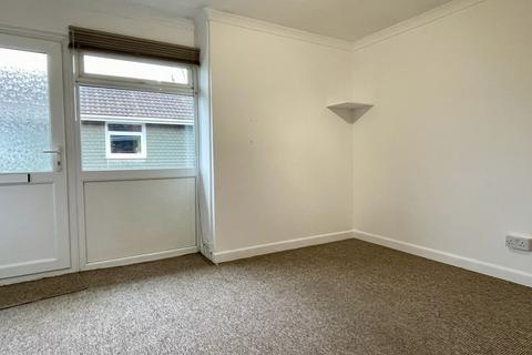 1 bedroom flat to rent, West Charleton Court, West Charleton