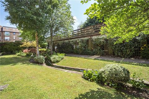 Flat 22, French Apartments Lansdowne Road, Purley, CR8 2PH