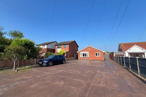 2 bedroom bungalow for sale, Fleetwood Road, Fleetwood FY7