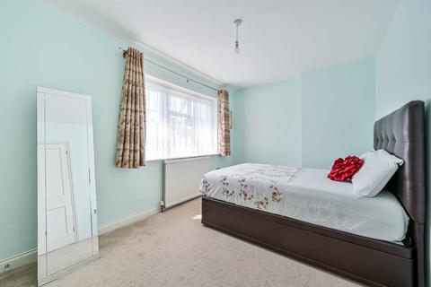 87 Waters Road, London, SE6 1UH