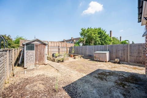 87 Waters Road, London, SE6 1UH