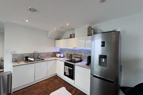 1 bedroom apartment to rent, London SW2