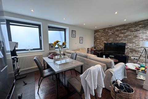 1 bedroom apartment to rent, London SW2