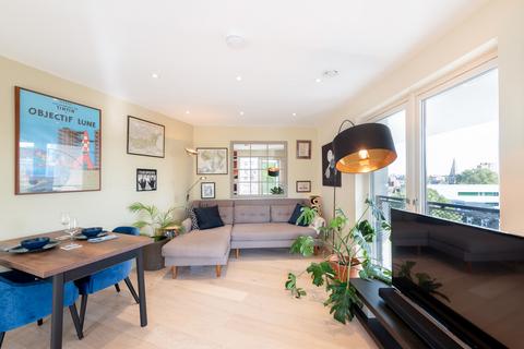 2 bedroom apartment to rent, Wenlock Road, London, N1