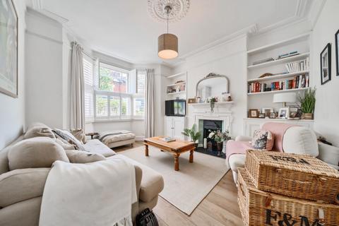 2 bedroom flat for sale, Barmouth Road, Wandsworth