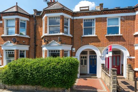 2 bedroom flat for sale, Barmouth Road, Wandsworth