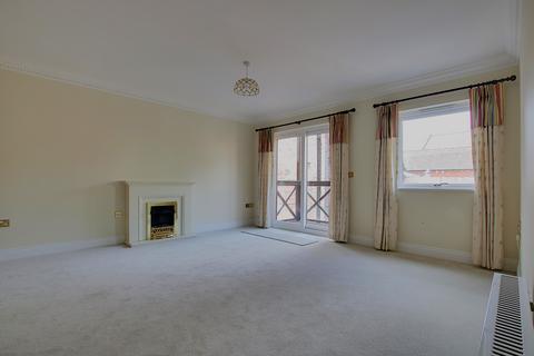 2 bedroom apartment for sale, Bell Street, Romsey Town Centre