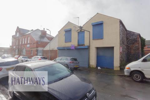 1 bedroom property for sale, West Market Street, (6 Tredegar Street), NP20