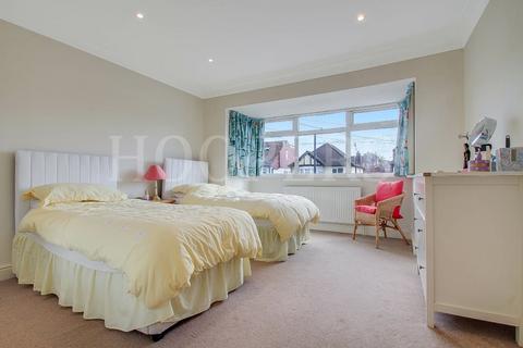 112 Dewsbury Road, London, NW10 1EP