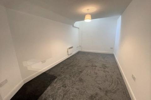 2 bedroom apartment to rent, Royal Court, Cowburn Street, Hindley