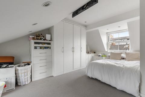 2 bedroom maisonette for sale, Linden Gardens, London
