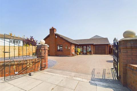 3 bedroom detached bungalow for sale, Liverpool Road South, Burscough, Ormskirk, Lancashire, L40 7TA