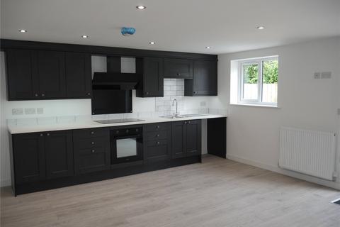 3 bedroom bungalow to rent, Moorside, Cleckheaton, West Yorkshire, BD19