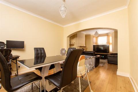 3 bedroom terraced house for sale, Shieldhall Street, Abbey Wood, London