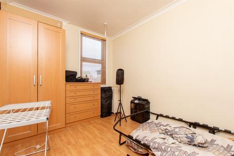 3 bedroom terraced house for sale, Shieldhall Street, Abbey Wood, London