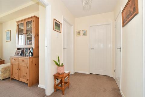 57 The Gateway, Dover, CT16 1LQ
