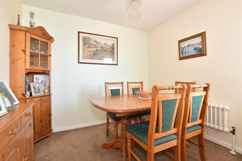 57 The Gateway, Dover, CT16 1LQ