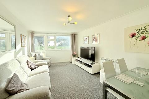 2 bedroom apartment for sale, Elizabeth Court, East Cliff, Bournemouth, BH1