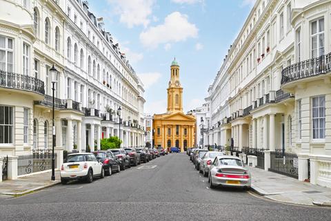 2 bedroom apartment for sale, Stanley Crescent, W11