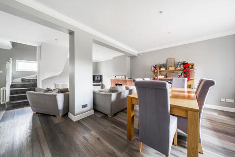 undefined, Windlesham Road, Surrey GU24