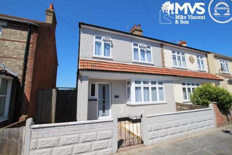 3 bedroom semi-detached house for sale, Crossfield Road, Clacton-on-Sea