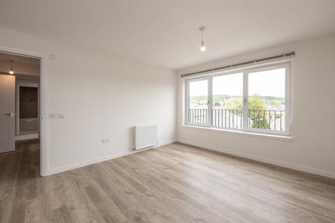 2 bedroom flat to rent, Meadow Place Road, Edinburgh, Midlothian, EH12