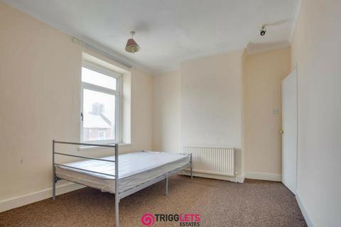 63 Barnsley Road, Wombwell, Barnsley, S73 8HT
