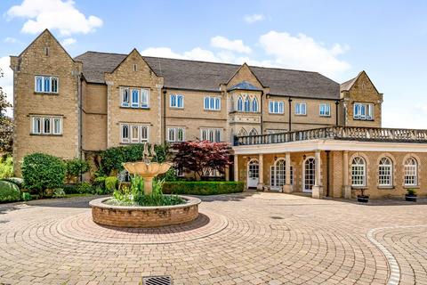 3 bedroom apartment for sale, Burford Lodge, Pegasus Grange, OX1 4QG