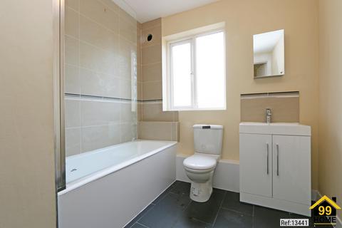 3 bedroom semi-detached house to rent, Priory Road, Croydon, Surrey, CR0