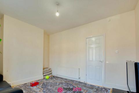 2 bedroom terraced house for sale, Tune Street, Barnsley, South Yorkshire, S70 4NP