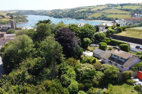 3 bedroom detached house for sale, Knowle Road, Salcombe, Devon, TQ8