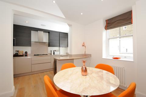 2 bedroom apartment to rent, Marloes Road Kensington W8