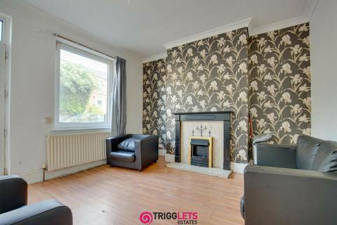 2 bedroom terraced house for sale, Snape Hill Road, Darfield, Barnsley, South Yorkshire, S73 9LR