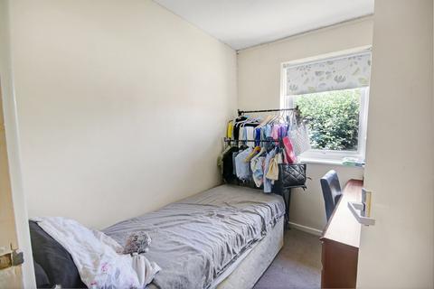 41 Buckingham Drive, East Grinstead, RH19 4RL