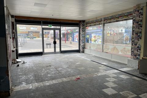 Retail property (high street) to rent, Stone Cross, Harlow CM20