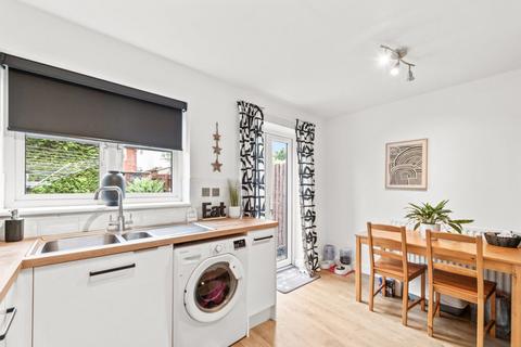 4 Mosshouse, Stirling, FK7 9HE