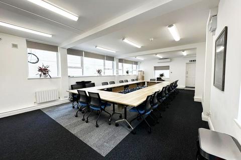 Office to rent, Vauxhall Grove, London, SW8