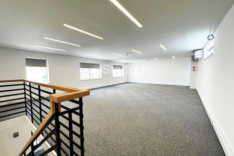 Office to rent, Vauxhall Grove, London, SW8