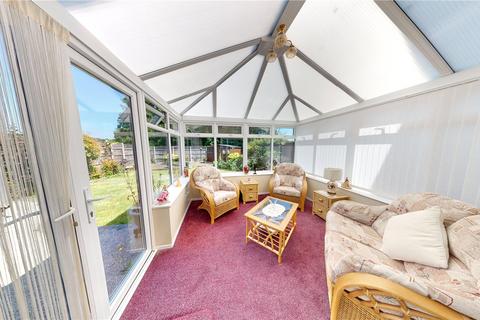 4 bedroom semi-detached house for sale, St. Margarets Avenue, Stanford-le-Hope, Essex, SS17