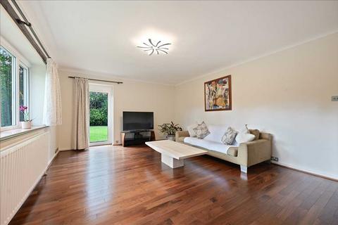 6 bedroom detached house for sale, West Road, Kingston Upon Thames