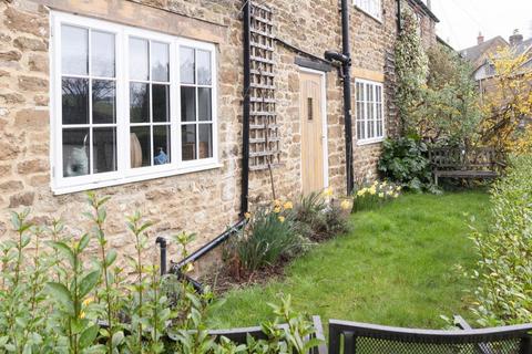 3 bedroom cottage for sale, Swalcliffe,  Oxfordshire,  OX15