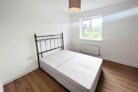 2 bedroom flat for sale, Arabian Avenue, Swindon, SN5 5EL