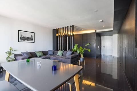 Studio for sale, Pan Peninsula Square, Canary Wharf, London, E14