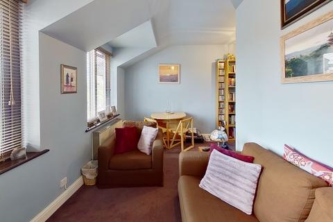 1 bedroom apartment for sale, Cross Road, Waltham Cross EN8