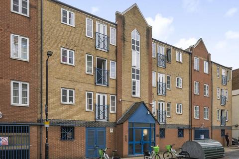 1 bedroom flat to rent, Oswin Street, Elephant and Castle, London, SE11