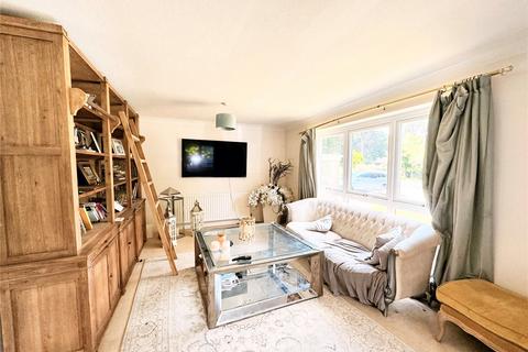 5 bedroom detached house to rent, Bourne Firs, Lower Bourne, Farnham, Surrey, GU10