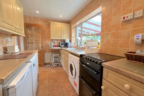 3 bedroom semi-detached house for sale, Overseal Road, Wolverhampton WV11